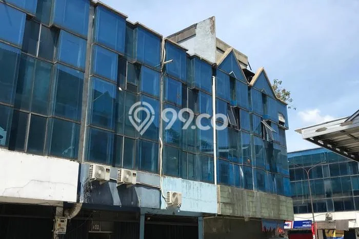 Ruko Dijual di Prime Area Jakarta Barat Luas 67m2 Ruko Dijual di Prime Area Jakarta Barat Luas 67m2