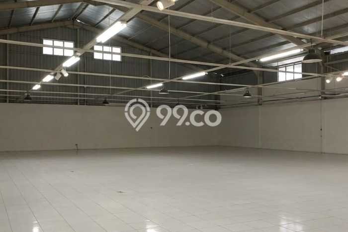 Disewakan Gudang komersial di Cengkareng luas bangunan 8004m2 Disewakan Gudang komersial di Cengkareng luas bangunan 8004m2