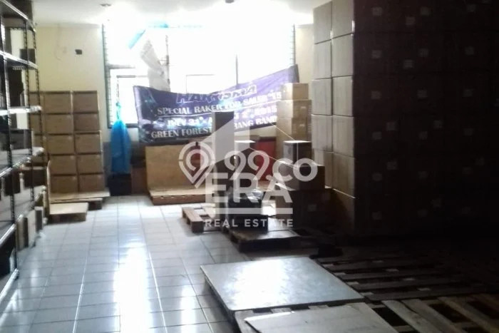 Lokasi Strategis! Dijual Gudang Bisnis di Sawah Besar, Jakarta Pusat Kondisi Baik Lokasi Strategis! Dijual Gudang Bisnis di Sawah Besar, Jakarta Pusat Kondisi Baik