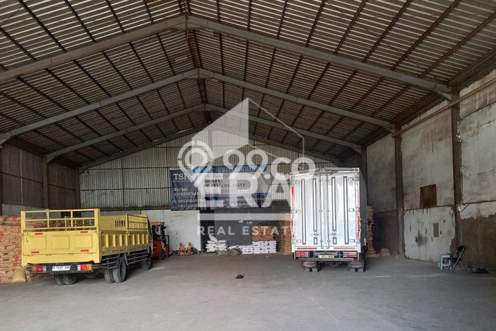 Gudang Disewa di Bekasi Utara, Bekasi, LT 700m2 / LB 500m2 Gudang Disewa di Bekasi Utara, Bekasi, LT 700m2 / LB 500m2