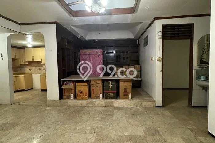 Siap Huni Rumah Mewah 3 Kamar di Kelapa Gading Dekat ke Mana Pun Siap Huni Rumah Mewah 3 Kamar di Kelapa Gading Dekat ke Mana Pun