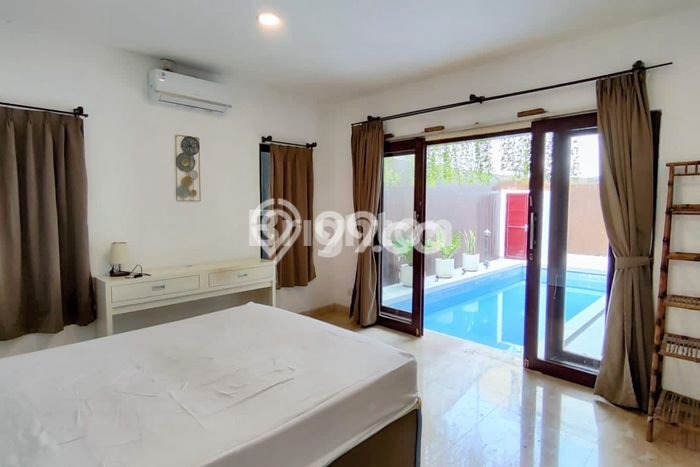 Tersedia Vila untuk Disewa Kawasan , Area 200m2m², Akses ke Fasilitas Umum Tersedia Vila untuk Disewa Kawasan , Area 200m2m², Akses ke Fasilitas Umum