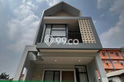 Hunian Cantik Modern Lb 116m2 di Kebayoran Lama, Jakarta Selatan Hunian Cantik Modern Lb 116m2 di Kebayoran Lama, Jakarta Selatan
