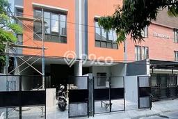 Rumah Strategis Modern Lb 120m2 di Kebayoran Lama, Jakarta Selatan Rumah Strategis Modern Lb 120m2 di Kebayoran Lama, Jakarta Selatan