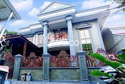 Dijual Rumah Premium dengan Fasilitas Sekitar Lengkap di Kramat Jati, Jakarta Timur Dijual Rumah Premium dengan Fasilitas Sekitar Lengkap di Kramat Jati, Jakarta Timur
