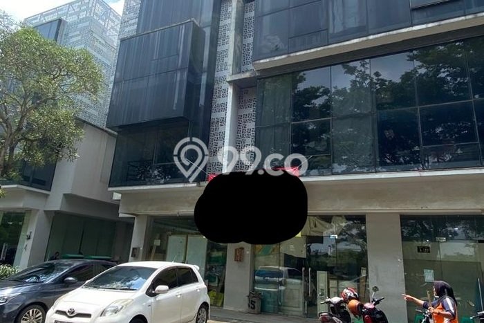 Ruko Komersial Dijual di BSD Tangerang Selatan LT 90m2 & LB 262m2 Ruko Komersial Dijual di BSD Tangerang Selatan LT 90m2 & LB 262m2