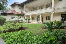 Rumah Luxury Modern Siap Huni di Kemang Jakarta Selatan Rumah Luxury Modern Siap Huni di Kemang Jakarta Selatan