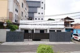 Kost Dijual Lokasi Mampang Prapatan, Jakarta Selatan, Spesifikasi 18 Kamar Tidur dan Luas 350m2 Kost Dijual Lokasi Mampang Prapatan, Jakarta Selatan, Spesifikasi 18 Kamar Tidur dan Luas 350m2