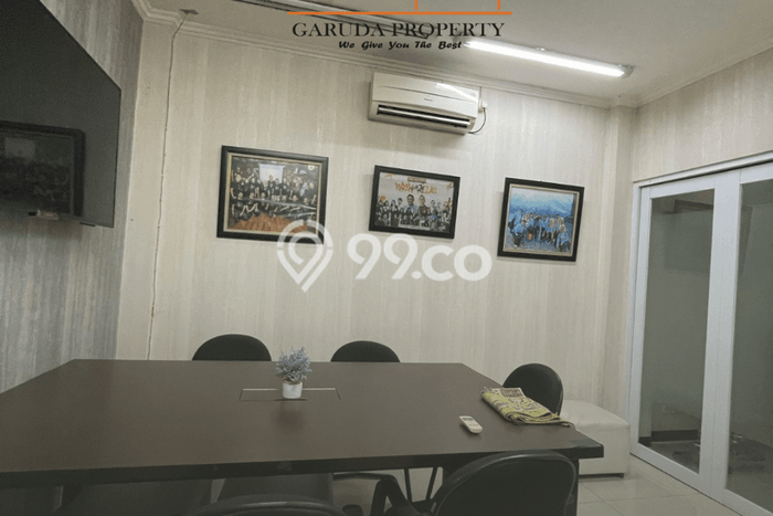 Ruko Bagus Dijual LB 692m2 Lokasi Strategis Jakarta Selatan Area Cocok untuk Berbisnis Ruko Bagus Dijual LB 692m2 Lokasi Strategis Jakarta Selatan Area Cocok untuk Berbisnis