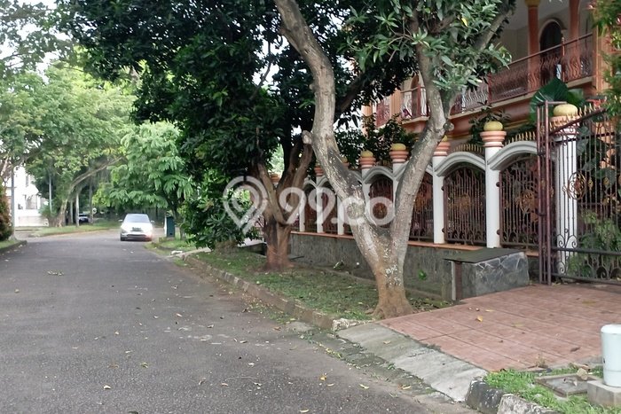Best Deal Hunian Mewah Ideal dan Luas di Serpong, Tangerang Selatan Best Deal Hunian Mewah Ideal dan Luas di Serpong, Tangerang Selatan