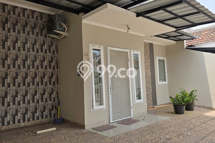 Dijual Rumah 3 Kamar Lokasi Strategis Nyaman dan Strategis di Serpong Dijual Rumah 3 Kamar Lokasi Strategis Nyaman dan Strategis di Serpong