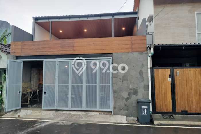 Jual Rumah Favorit Siap Huni LB 180m2 di Pagedangan, Tangerang Jual Rumah Favorit Siap Huni LB 180m2 di Pagedangan, Tangerang
