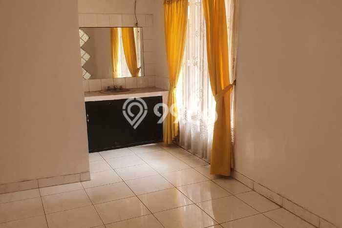 Rumah Eksklusif Dijual LT 250m2 di BSD, Tangerang Selatan Rumah Eksklusif Dijual LT 250m2 di BSD, Tangerang Selatan