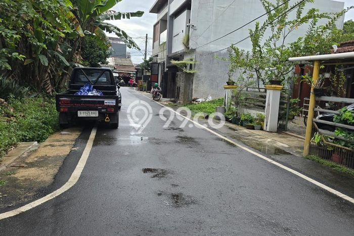 Rumah Strategis Modern Lb 160m2 di Pagedangan, Tangerang Rumah Strategis Modern Lb 160m2 di Pagedangan, Tangerang
