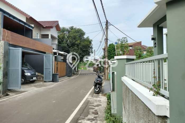 Jual Rumah Favorit Siap Huni LB 180m2 di Pagedangan, Tangerang Jual Rumah Favorit Siap Huni LB 180m2 di Pagedangan, Tangerang