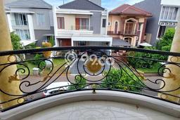 Jual Rumah Luas Elegan Dengan View Cantik di Gading Serpong, Tangerang Jual Rumah Luas Elegan Dengan View Cantik di Gading Serpong, Tangerang