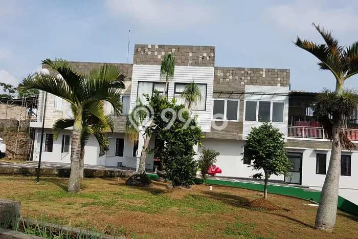Bisnis Potensial! Vila di Cipanas, Ukuran 9273m2m², Posisi Strategis Bisnis Potensial! Vila di Cipanas, Ukuran 9273m2m², Posisi Strategis