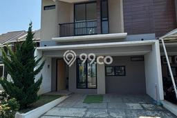 Jual Rumah Eksklusif 2 KT di BSD, Tangerang Jual Rumah Eksklusif 2 KT di BSD, Tangerang