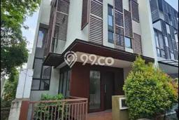 Rumah Strategis Modern Lb 120m2 di BSD, Tangerang Selatan Rumah Strategis Modern Lb 120m2 di BSD, Tangerang Selatan