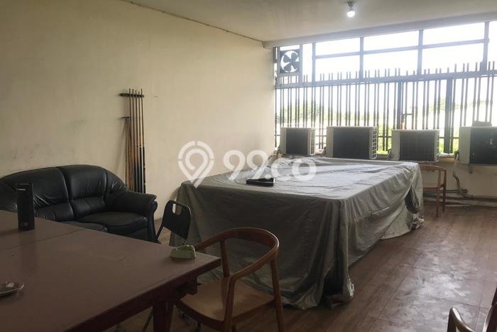 Ruko Dijual di Jakarta Utara LT 75m2 & LB 300m2 Lokasi Terbaik! Ruko Dijual di Jakarta Utara LT 75m2 & LB 300m2 Lokasi Terbaik!