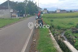 Kavling Tanah di Junrejo Dijual Luas 1578m2 Legalitas - Kavling Tanah di Junrejo Dijual Luas 1578m2 Legalitas -