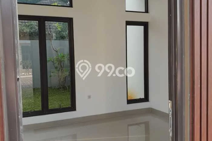Jual Rumah Strategis Bagus Punya 2 KT di Karawaci Tangerang SHM Jual Rumah Strategis Bagus Punya 2 KT di Karawaci Tangerang SHM