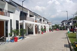 Dijual Rumah Eksklusif 4 KT di Gading Serpong, Tangerang Dijual Rumah Eksklusif 4 KT di Gading Serpong, Tangerang