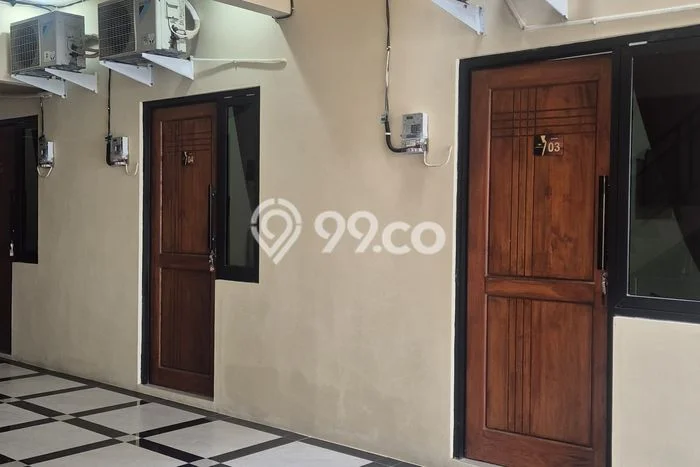 Kost Dijual Lokasi Semarang Timur, Semarang, Spesifikasi 7 Kamar Tidur dan Luas 120m2 Kost Dijual Lokasi Semarang Timur, Semarang, Spesifikasi 7 Kamar Tidur dan Luas 120m2