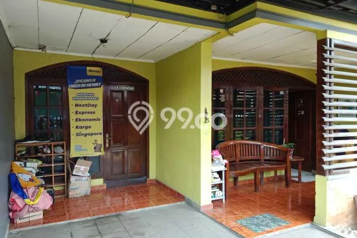 Hunian Cantik Modern Lb 190m2 di Ciledug, Tangerang Hunian Cantik Modern Lb 190m2 di Ciledug, Tangerang