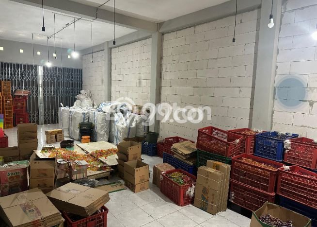 Lokasi Strategis! Dijual Gudang Bisnis di Ambarawa, Ambarawa Kondisi Bagus Lokasi Strategis! Dijual Gudang Bisnis di Ambarawa, Ambarawa Kondisi Bagus