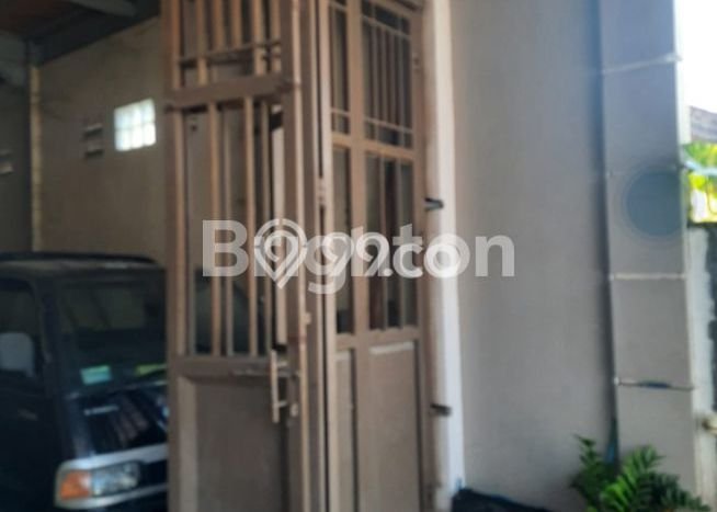 Dijual Cepat Rumah Favorit Siap Huni LB 231m2 di Pedurungan, Semarang Dijual Cepat Rumah Favorit Siap Huni LB 231m2 di Pedurungan, Semarang