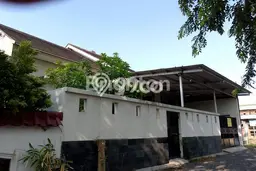Rumah Mewah LB 250m2 Siap Huni Desain Elegan di Muktiharjo, Semarang Rumah Mewah LB 250m2 Siap Huni Desain Elegan di Muktiharjo, Semarang