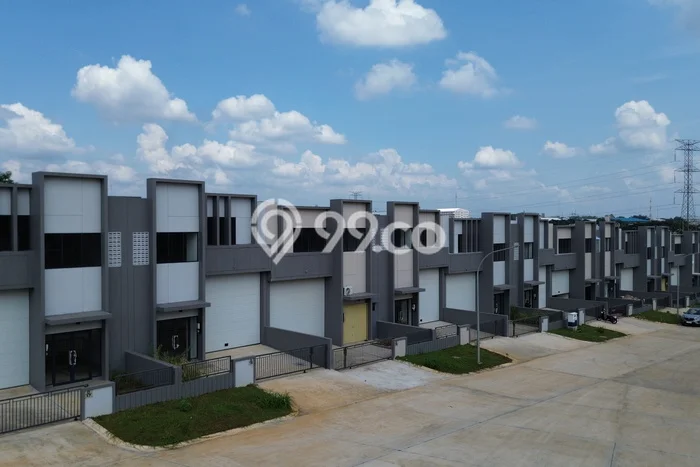 Gudang Bagus Dijual LB 171m2 Lokasi Strategis Tangerang Area Cocok untuk Berbisnis Gudang Bagus Dijual LB 171m2 Lokasi Strategis Tangerang Area Cocok untuk Berbisnis