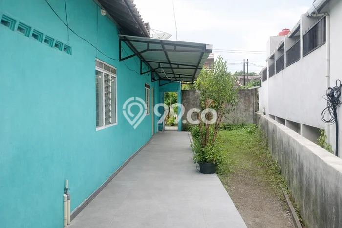 Rumah Modern Cantik 5 Kamar Siap Huni di Magelang Utara Rumah Modern Cantik 5 Kamar Siap Huni di Magelang Utara