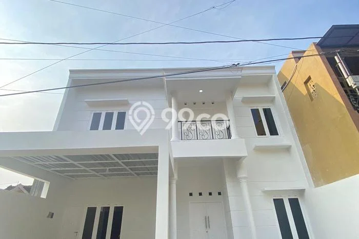 Rumah Nyaman 5 KT LB 180m2 Kondisi Bagus di Sidoarum Rumah Nyaman 5 KT LB 180m2 Kondisi Bagus di Sidoarum