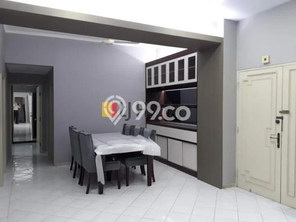 Apartemen Disewa Murah 3 KT / 3 KM di Kelapa Gading, Jakarta Utara Apartemen Disewa Murah 3 KT / 3 KM di Kelapa Gading, Jakarta Utara