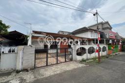 For Sale! Premium House LT 356m2 Desain Modern di Pos Pengumben For Sale! Premium House LT 356m2 Desain Modern di Pos Pengumben