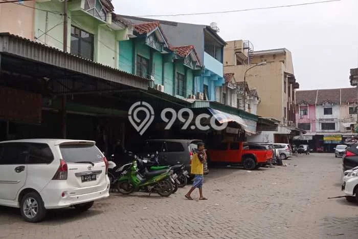 AREA SUPER PREMIUM! Ruko Kawasan Bekasi Timur, Luas 210m², Prospek Pembeli AREA SUPER PREMIUM! Ruko Kawasan Bekasi Timur, Luas 210m², Prospek Pembeli