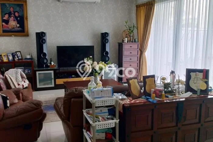 Rumah sewa siap huni 5 KT di Jakarta Garden City, Jakarta Timur Rumah sewa siap huni 5 KT di Jakarta Garden City, Jakarta Timur
