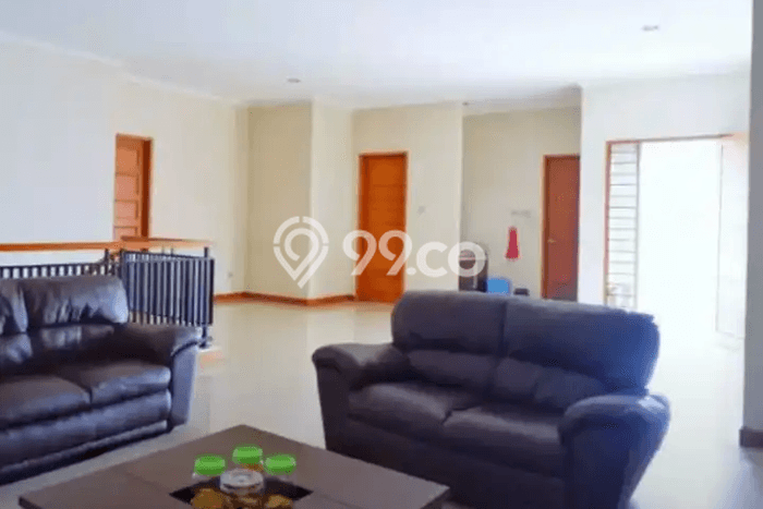 Ready to Use! Luxury House LT 455m2 Desain Modern di Kemang Pratama Ready to Use! Luxury House LT 455m2 Desain Modern di Kemang Pratama
