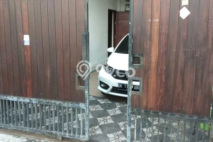 Rumah Prestisius LB 800m2 di Canggu Badung untuk Disewa Rumah Prestisius LB 800m2 di Canggu Badung untuk Disewa