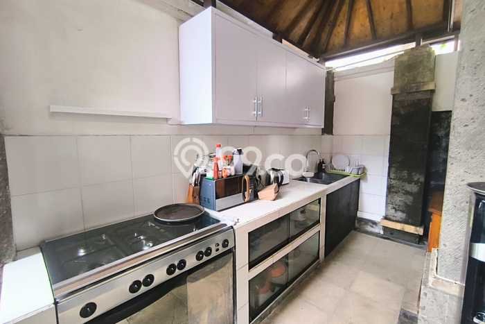 HOT DEAL! Vila di , Luas 600m2m², Lokasi Strategis HOT DEAL! Vila di , Luas 600m2m², Lokasi Strategis