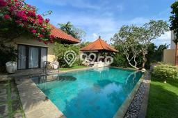 Vila Kawasan , Luas 850m2m², Lokasi Strategis Vila Kawasan , Luas 850m2m², Lokasi Strategis