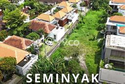 Tanah Dijual Area Strategis di Seminyak Badung 177m2 Tanah Dijual Area Strategis di Seminyak Badung 177m2