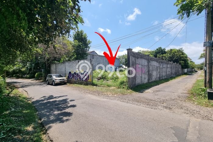 Lahan Dijual Lokasi Strategis di Badung dengan Luas 800m2 Lahan Dijual Lokasi Strategis di Badung dengan Luas 800m2