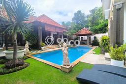 HOT DEAL! Vila di , Luas 600m2m², Lokasi Strategis HOT DEAL! Vila di , Luas 600m2m², Lokasi Strategis