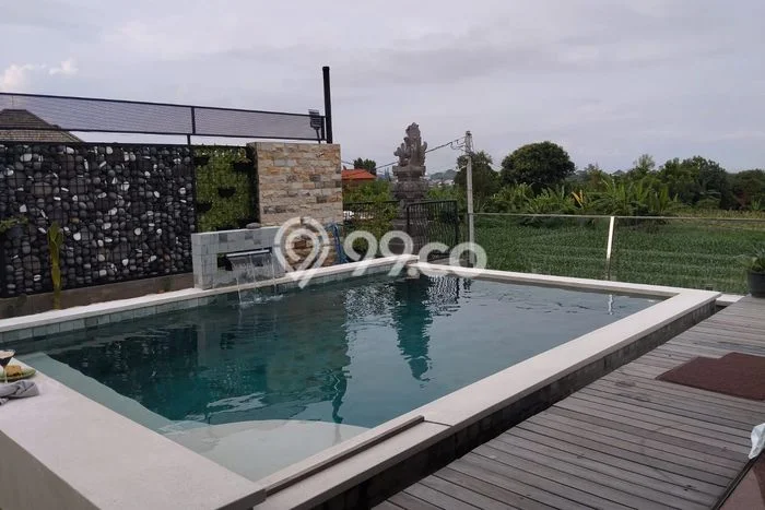 Vila Kawasan , Luas 200m2m², Posisi Strategis Vila Kawasan , Luas 200m2m², Posisi Strategis