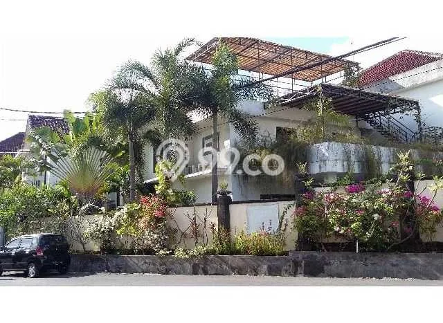 Rumah Luxury Modern Siap Huni di Sunset Road Badung Rumah Luxury Modern Siap Huni di Sunset Road Badung