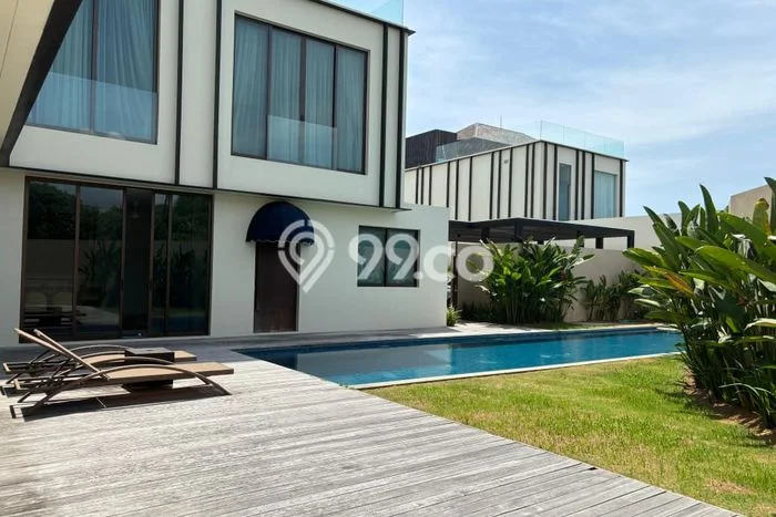 INVESTASI POTENSIAL! Vila Kawasan , Luas 585m2m², Lokasi Prima INVESTASI POTENSIAL! Vila Kawasan , Luas 585m2m², Lokasi Prima