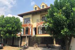 Ready to Use! Premium House LT 311m2 Desain Modern di Pantai Indah Kapuk Ready to Use! Premium House LT 311m2 Desain Modern di Pantai Indah Kapuk